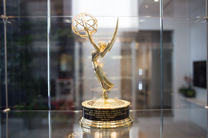 {ЃGgXɂNetflix̉fZpɑ΂v̂gtB[Ă