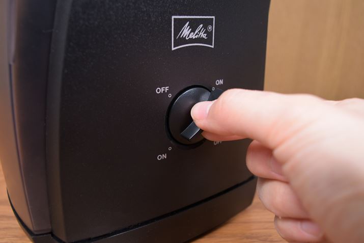 Ƃ͖{̑ʂ̃X^[go[IɂΕӂJn