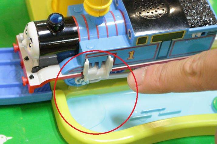 �]���Ȑ��͒r�ɂ��̂܂ܗ���܂�