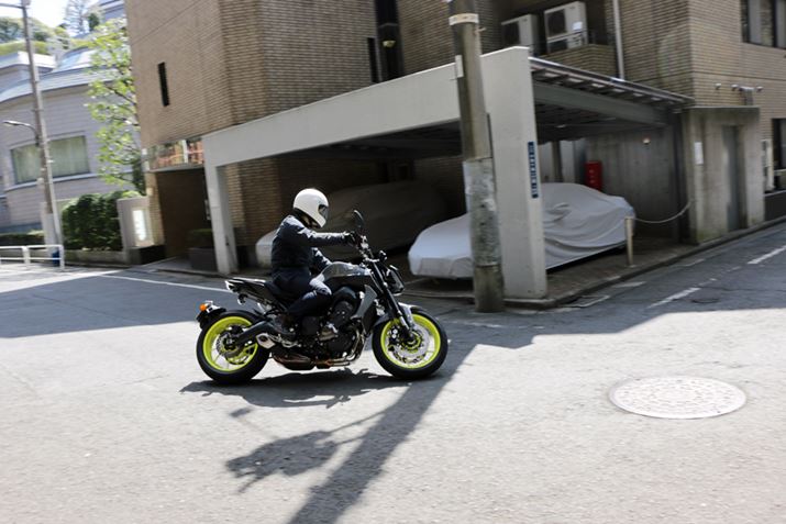 X̋J[ułyȂ̂́AX胉C_[ɂƂĂ͂ꂵ