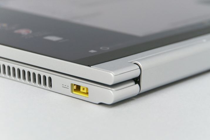 �q���W�@�\�̓V���v���ŁA�ڗ����ɂ����B�������▭�ŁA�D�݂̏ꏊ�ł�������ƌŒ肳���