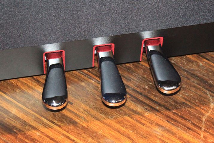 4iƂAy_͏]Ɠ̂𓋍ڂĂ