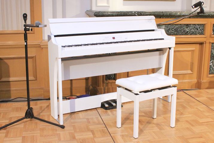 邢zCgJ[pӂBȂAꂼ֎q͕ʔȂ̂Œӂꂽ