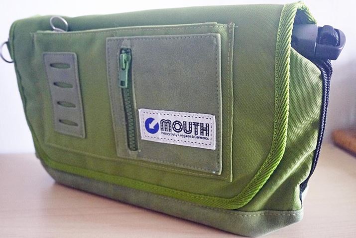 F́uUGUISUvBtɂ͂҂̃J[ł