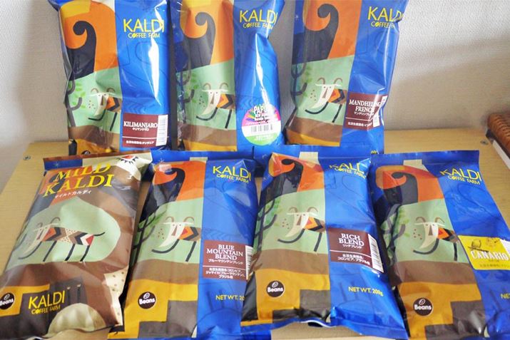 JfBR[q[̒ŁAlC7ނZNg܂