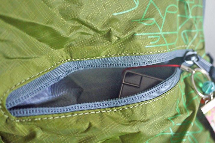 tg㕔ɂȃ|Pbg菬ɂȂ܂