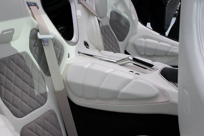 ̑OZ^[glтĂBɂ͑ʂ̃obe[ڂĂ