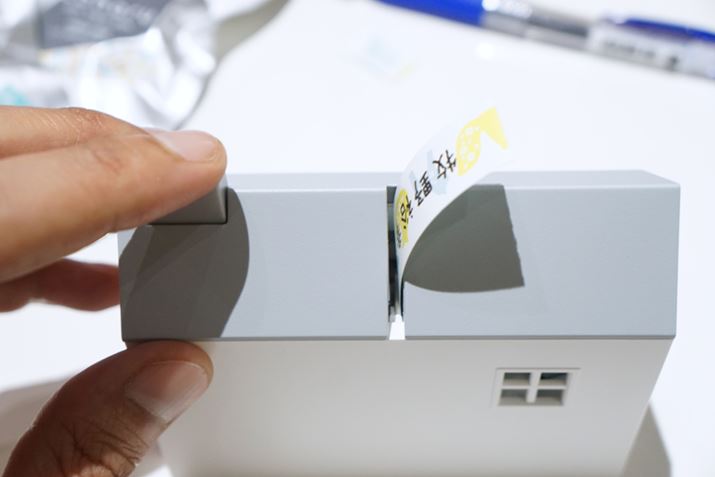 e[voĂ܂I ͊MŁA͖9mmi180dpi^64dotjłBIcc