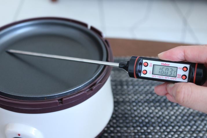 �ō����x��160�����炢�B���x�̒����͂ł��܂���