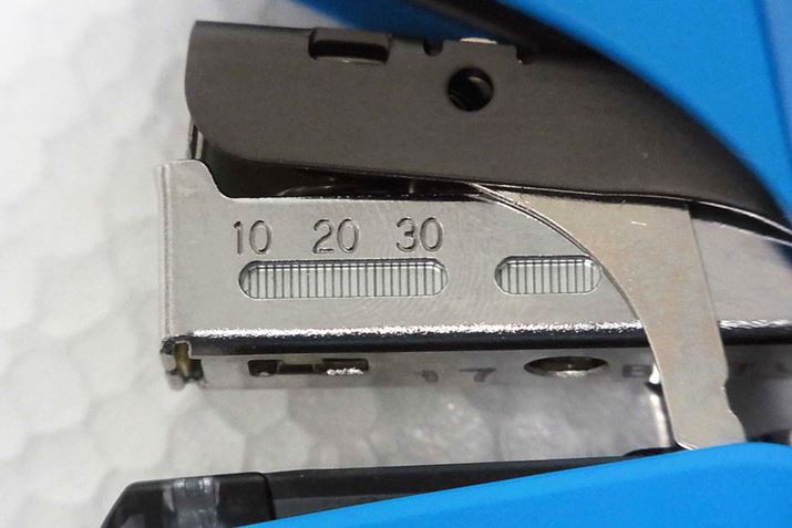 c̐jЂƖڂŊmFłāAs