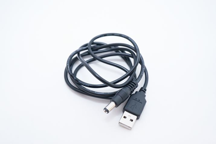 [dpP[u͖{̂oĂP[uƐڑ邽߂̐pRlN^ƂȂĂ܂