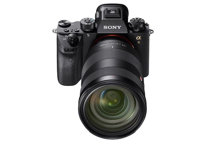 fUC̓7V[Y̑2ヂfɋ߂C[WŁATCYEdʂ7R IIƂقƂǕςȂ