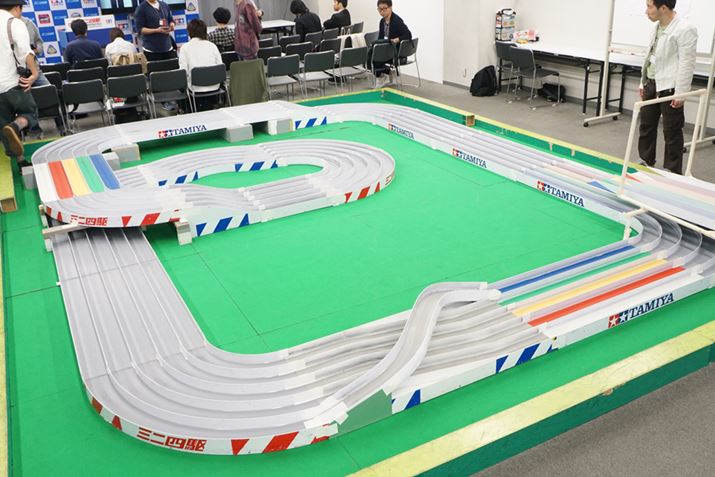 u^~ vft@Ng[VXv2Kɂ́Aȃ[XpT[LbgݒuĂAXŐiwlȂNł点ėVׂ܂