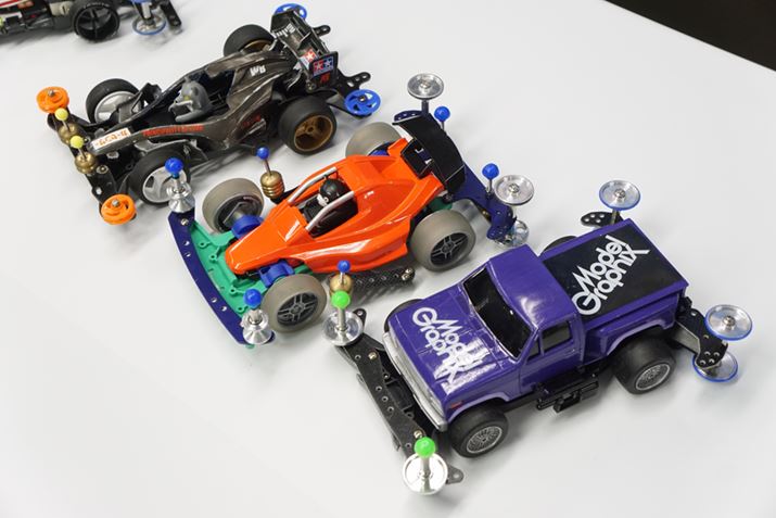 Õ}V悤ȁAAJsbNAbvX^C̃{fBlCB̃}Vɂ́AF{̃}XRbgLu܃vĂ܂