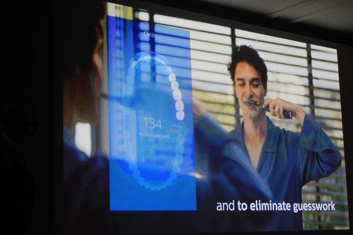 tBbvX̓X}zƂȂ鎕uVȂǃwXPAiQAs[