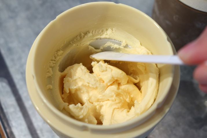 �d���A�蓮�Ƃ���15���قǂŊ������܂�