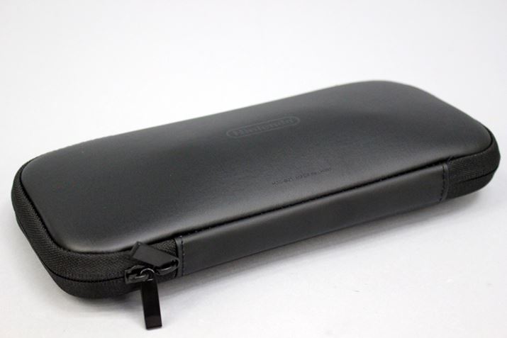 ʂJoy-ConXgbv̕A^񒆂肪c݂܂