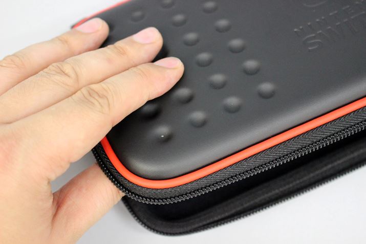 OEVAfނ̗pBpS11i̒ōłSƊ܂B\ʂ̉ʂfUC̃ANZgɂȂĂ܂