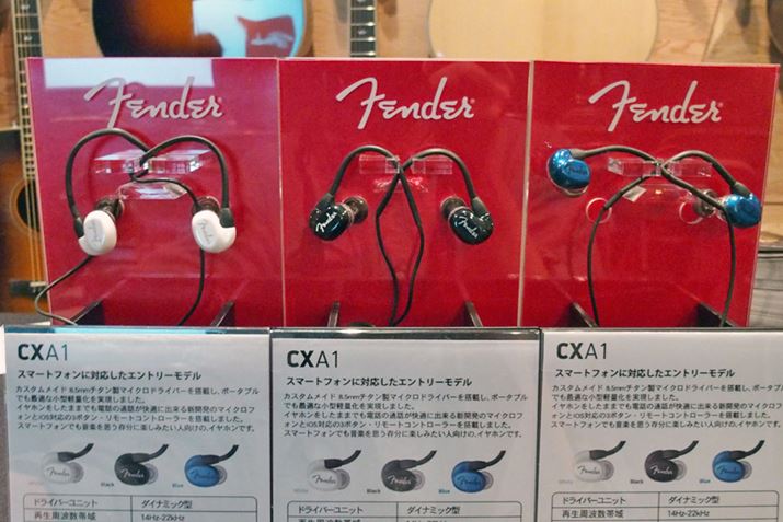 CXA1�B�{�̃J���[�́ABLACK�ABLUE�AWHITE�̑S3�F��