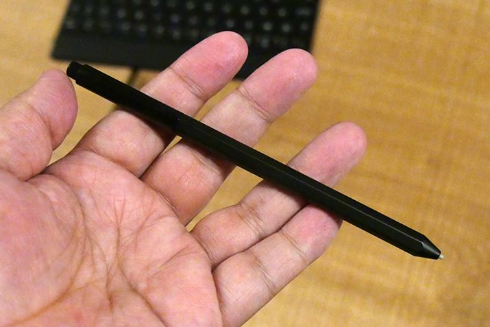 WŕtyBMƓZp`̍׌̃X^CBy{̂̒Pi̔\肵ĂƂ