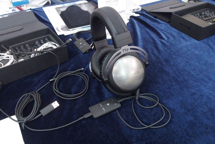 wbhzڑ[q3.5mm~j[qBDACւ̓d͐ڑfoCXs`