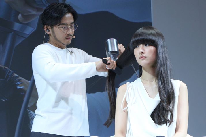 A^b`ggȂAuԂɃXg[gグĂ