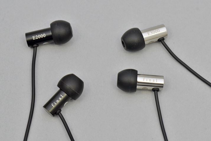 A~jE⟑̗̂pE2000iʐ^jƃXeX⟑̗̂pE3000iʐ^Ej