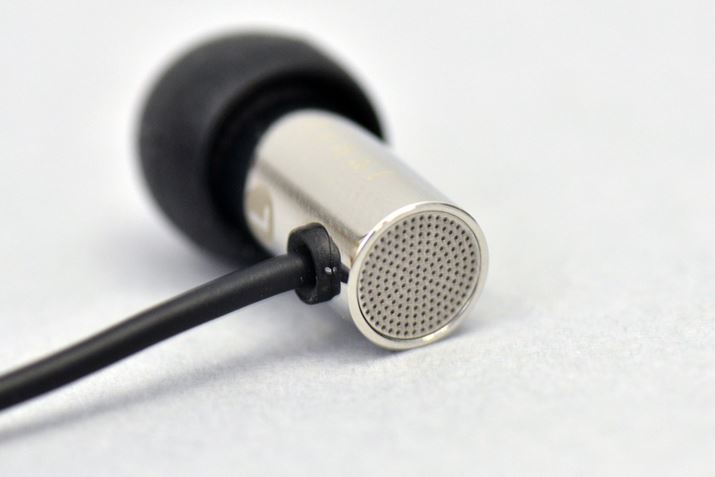 nEWObVdグƂȂĂ邪AR͊F