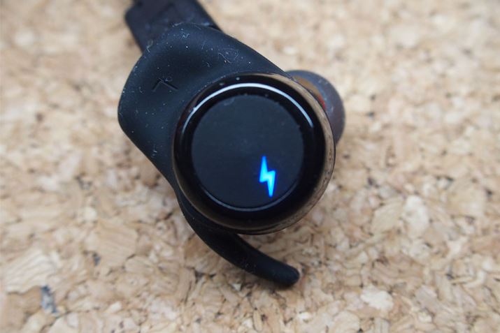 t[d܂ł悻1.5ԁAԂɕςΏ[dIł