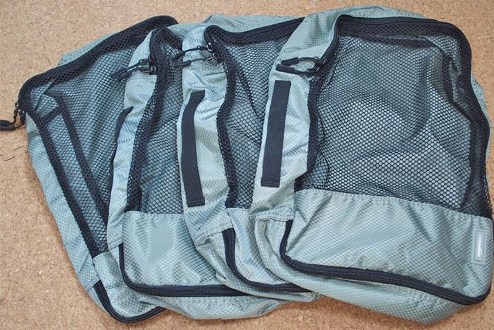 �������̂�4�_������1�Z�b�g�ł�