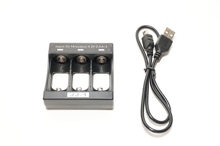 t̓drP[XUSBP[uڑēdr[d܂