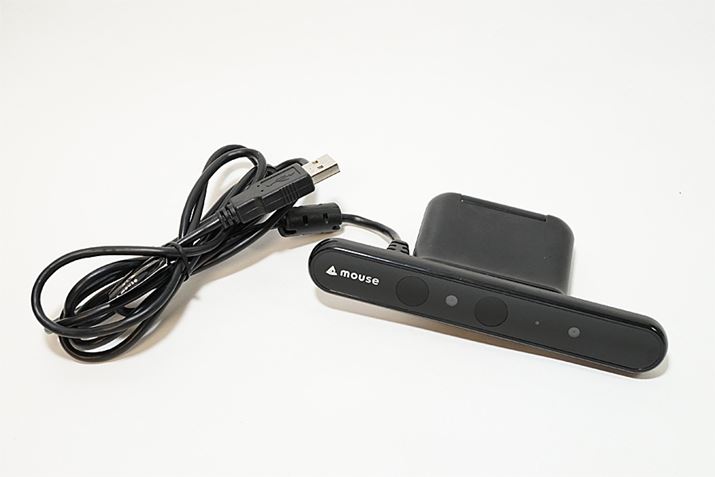 ͖{̂Ɛ̂݁BP[u͒Eł͂Ȃ{̂jLƐĂ܂BP[u1.5m