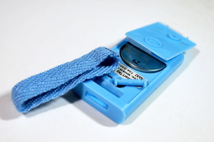 {͎̕O\BւɉʂĂAƒqɎւ邱Ƃł܂