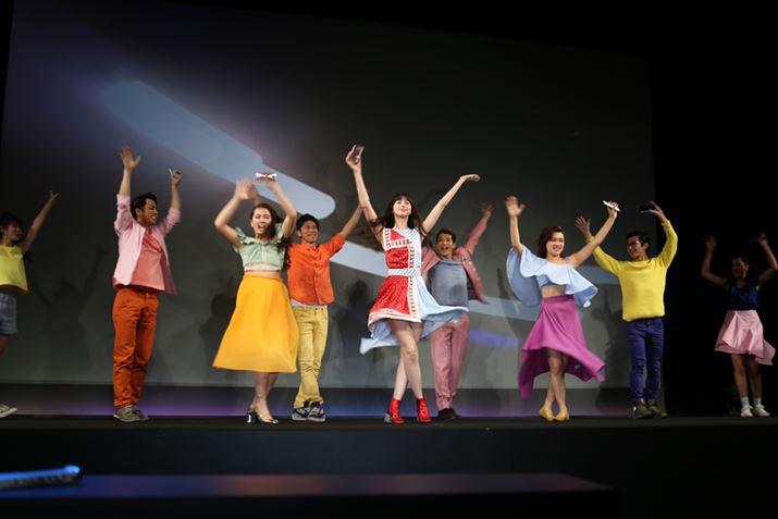 5G炷Eς\ptH[}XJL钆݂16l̃ptH[}[