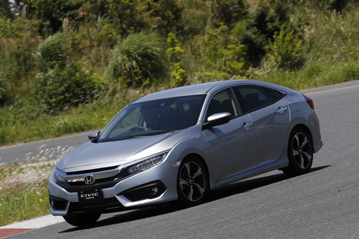 �Z�_���̓X�e�A�����O�̃z�[���h�������Ȃ肢��