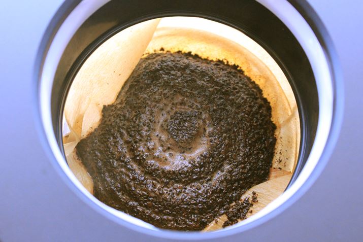 ADM-200ł̃hbvĨR[q[͂ȊB~`ĂꂽՂcĂ܂