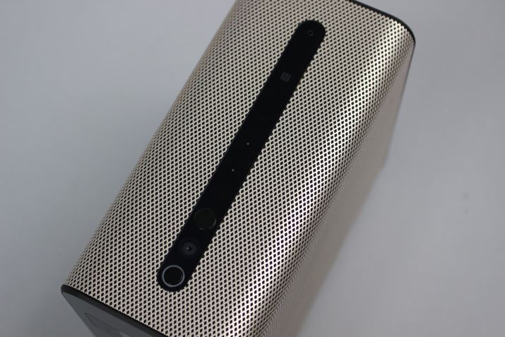 {fBʂɂ́Adƃ{[̊e{^AJANFC|[gȂǂzuĂ