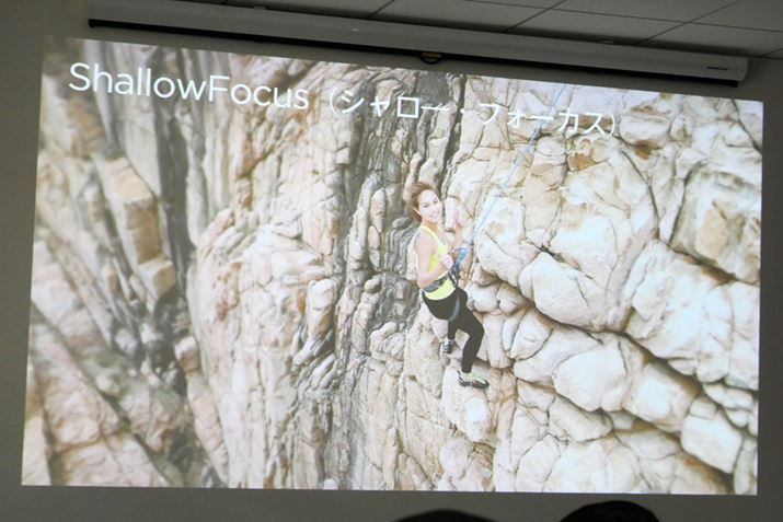 uV[EtH[JXv́AwiڂIVȎʐ^Beł@\