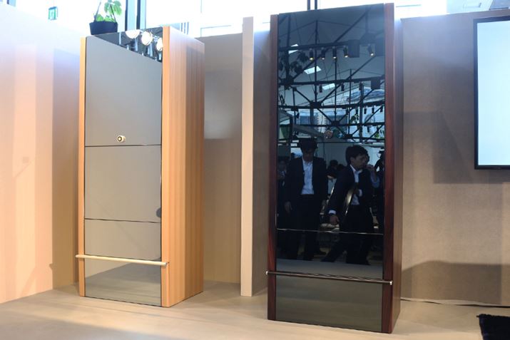 sA~[×Vo[n[gijA_[N~[×[YEbhiEj