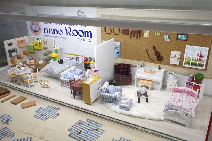 �ʐ^�����ɂ���u�ɂ�񃋁[���Z�b�g�v�́A�{���h�����2,808�~