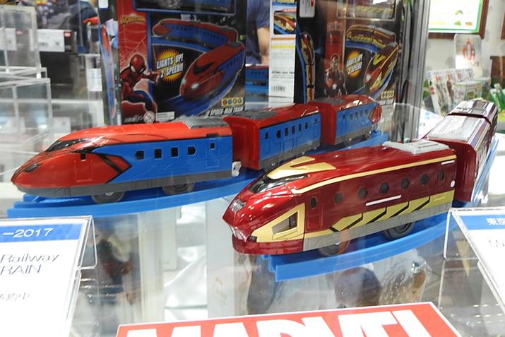 �v�����[���uMARVEL Dream Railway IRONMAN TRAIN�v�i�E�^3,456�~�^7�����{�����j�A�u�`SPIDER-MAN TRAIN�v�i���^3,456�~�^7�����{�����j
