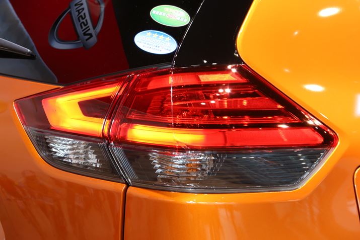 ���A�̃R���r�l�[�V���������v�ɂ��ύX��������ꂽ