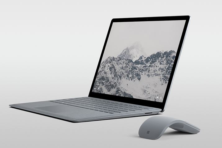 �������ꂽ�f�U�C����������Surface Laptop�B�u13�C���` MacBook Air�v�̑�ւɃs�b�^���Ȃ̂ł́H