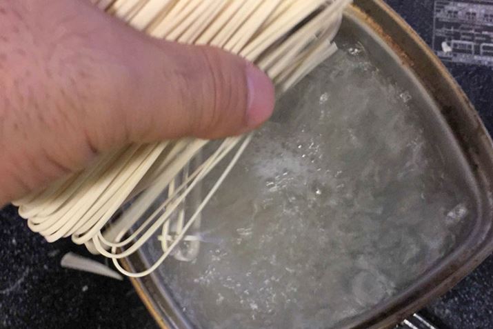 ˂͂Ȃ݂̍זˁB܂́A˂550ccȏ̂Ŗ2`2䂪܂