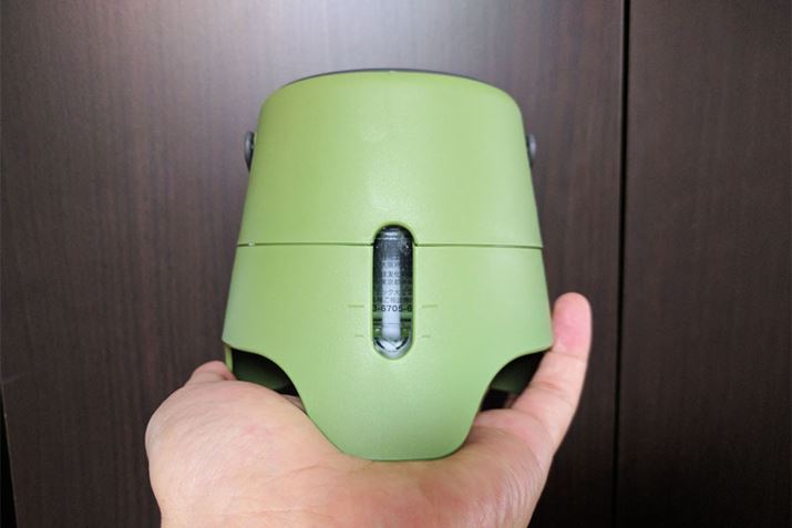 ���^����30���Ԏg���܂��B�c��10���Ԃ�3���Ԃ̂Ƃ���ɖڐ�������Ђ���Ă��܂�