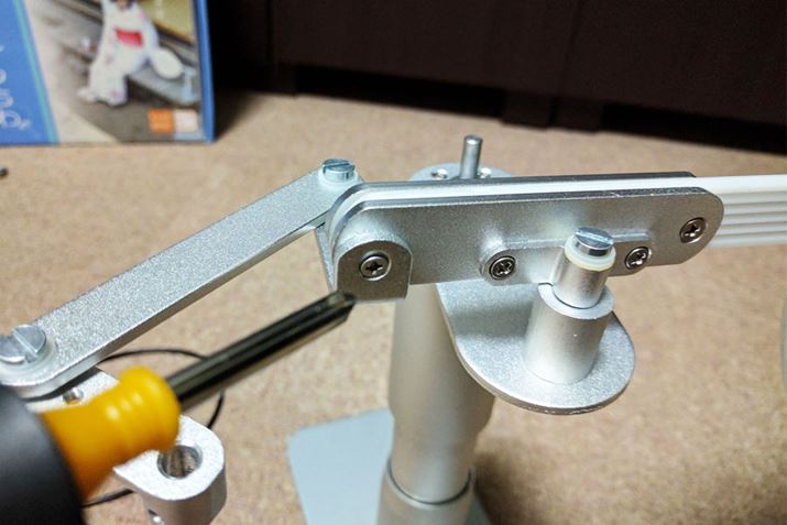 ������Ɛڑ��p�[�c�����t��