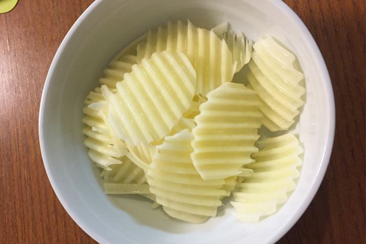 ŏƍŌ͍א؂ɂȂĂ܂܂AƔg^ɃJbgł܂