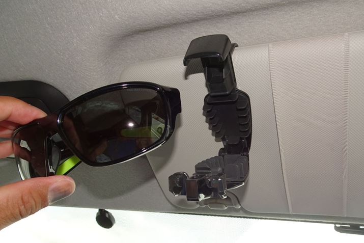 [쎞̓ǰ̂悤ɑ傫߂̊pxŊJ܂