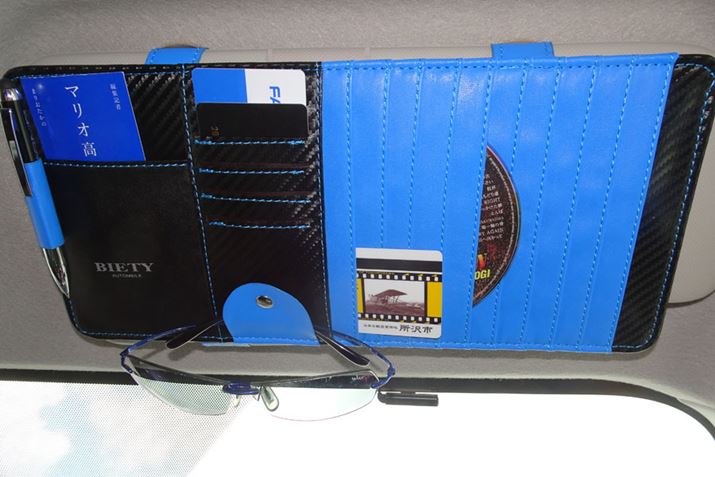 J[hނ̎[ɂĂ͂Ȃ̗]T܂Byz_[͑߂̃ył[ł܂