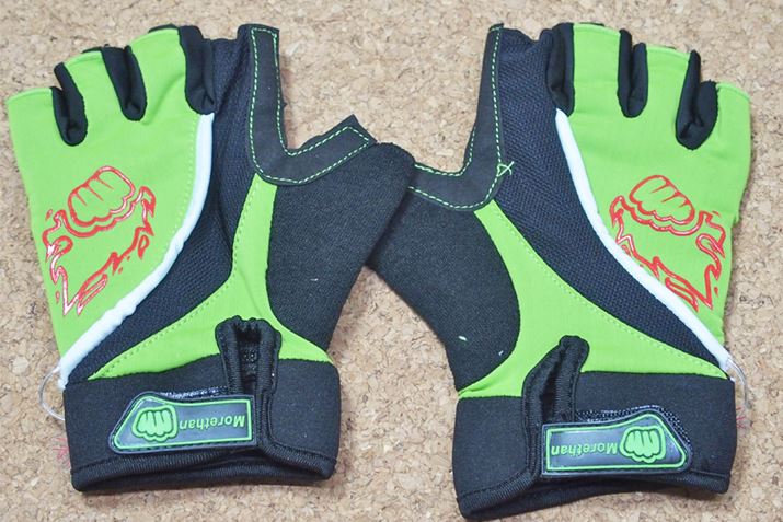 ڂ͕ʂ̃I[vtBK[̎]ԗp̃O[uł